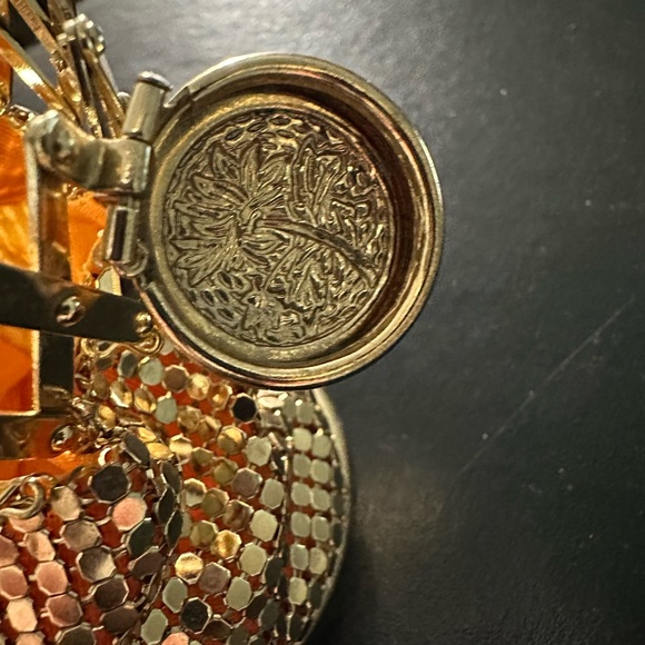 Rare Vintage Art Deco Whiting & Davis Gold Mesh Beggars Bag/Gate Top Coi… - Picture 13 of 14